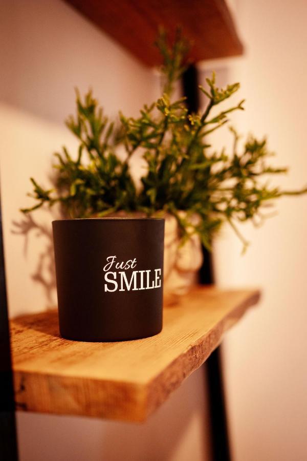 דירות אולז'טין Just Smile מראה חיצוני תמונה